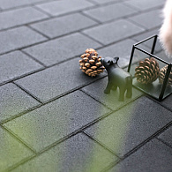 Betonklinkers zijn een veelzijdige en betaalbare keuze voor opritten, terrassen en tuinpaden. Ze zijn sterk, slijtvast en goed bestand tegen intensief gebruik en verschillende weersomstandigheden. Dankzij de vele kleuren, formaten en legpatronen passen betonklinkers in vrijwel iedere tuin of oprit. Zo creëert u eenvoudig een nette en duurzame bestrating met een verzorgde uitstraling. Bij Burman Sierbestrating vindt u een ruim assortiment betonklinkers voor elke tuin en elk project.